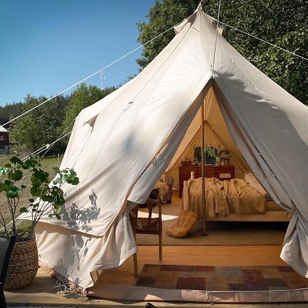 Idyllisk Glamping Rett Ved Elven Hotel Skien Exterior photo