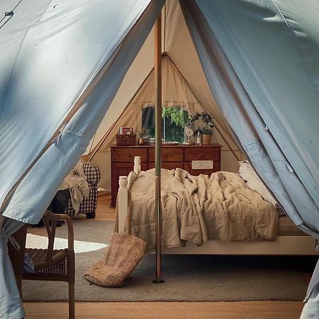 Idyllisk Glamping Rett Ved Elven Hotel Skien Exterior photo